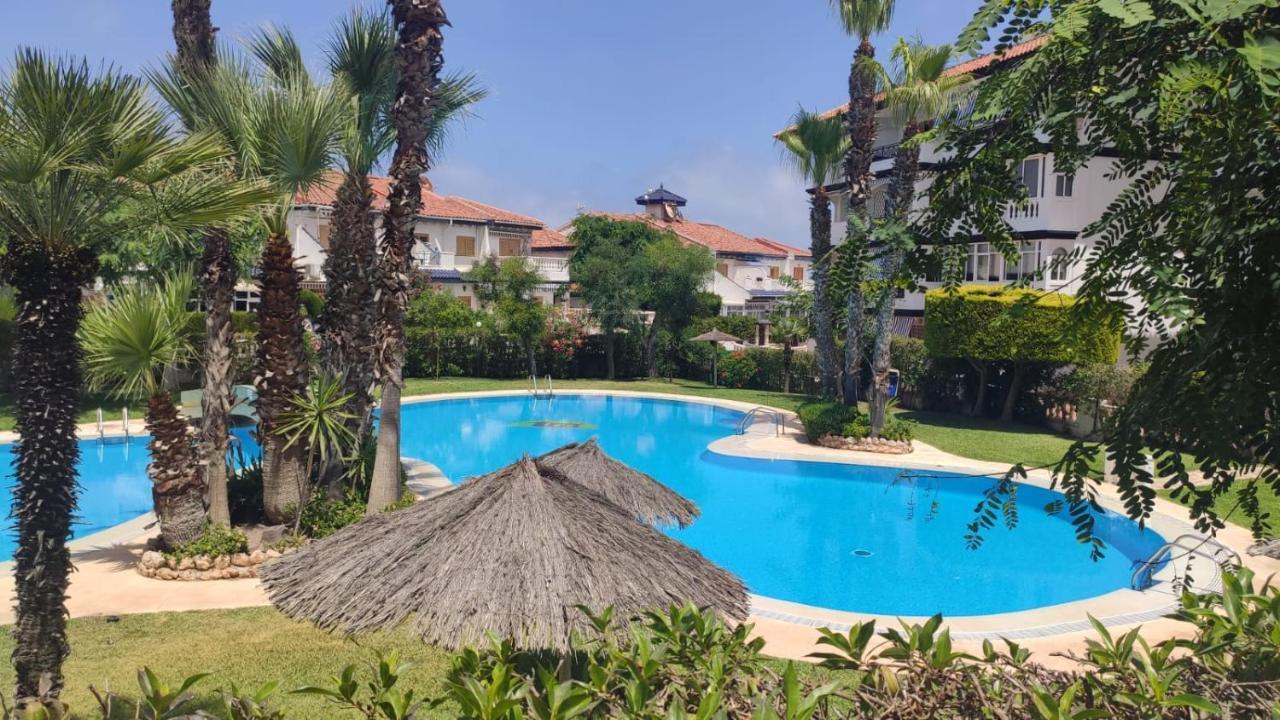Apartamento Parquemar Apartment ลามาตา ภายนอก รูปภาพ